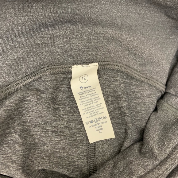 gray lululemon leggings - Picture 4 of 5